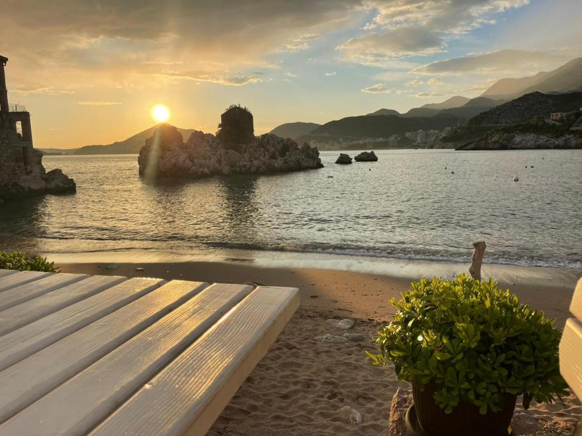 Przno Luxury Apartments Sveti Stefan Luaran gambar