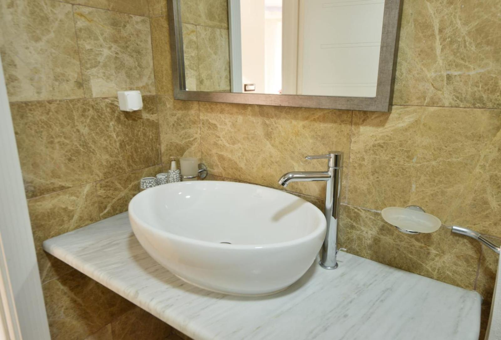Przno Luxury Apartments Sveti Stefan Luaran gambar