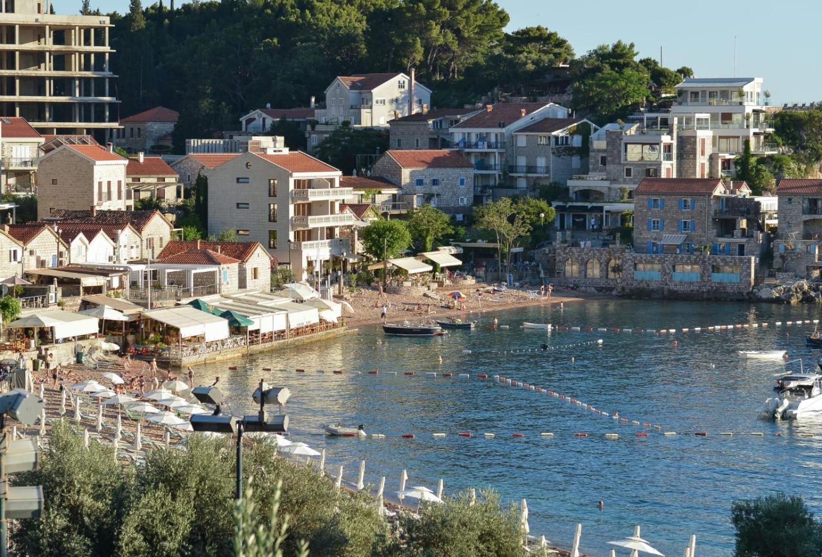 Przno Luxury Apartments Sveti Stefan Luaran gambar